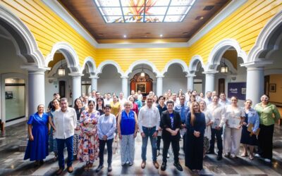 Docentes UdeC concluyen diplomado en emprendimiento e innovación, fortaleciendo la visión transformadora del Rector